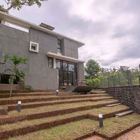 Villa Foresta By Stayvista With Modern Decor, Swimming Pool & Expansive Lawn For A Perfect Escape Лонавла Екстер'єр фото